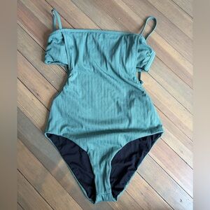 Reef rubbed One Piece swim in Green